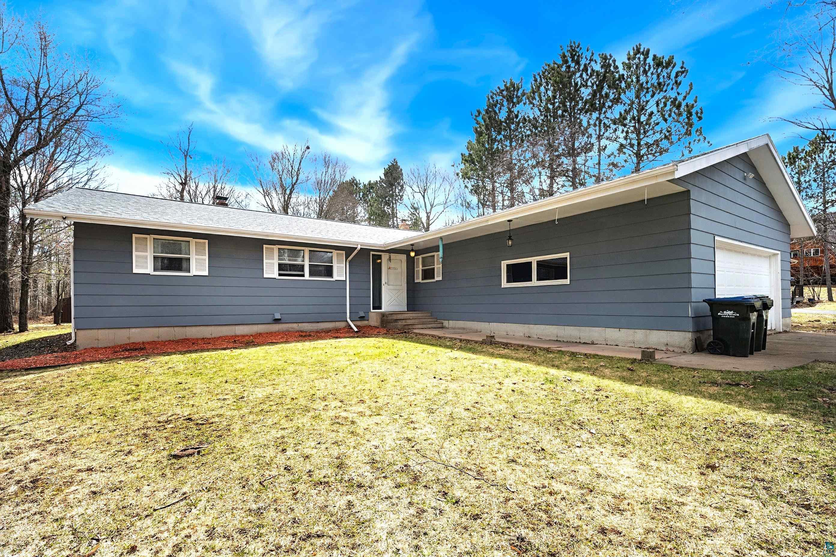 908 Jasper Street Cloquet, MN 55720 - Photo 2 of 31