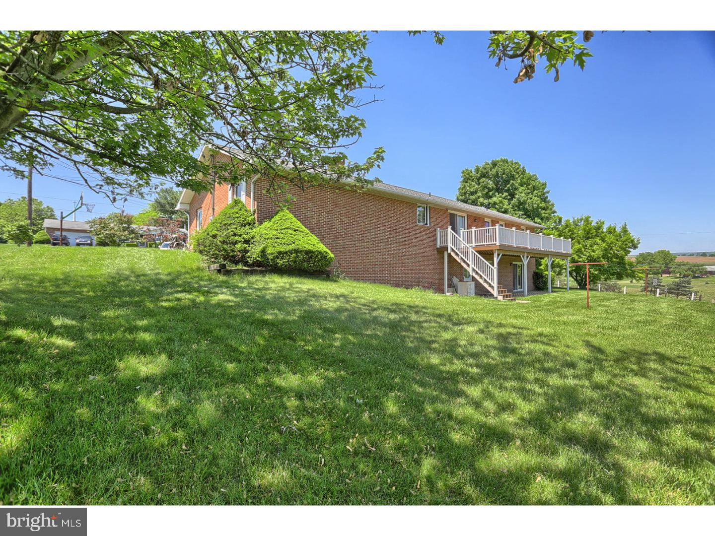 13 Allendale Road Shoemakersville, PA 19555 - Photo 4 of 23