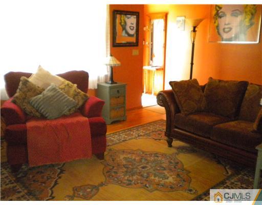 33 Mercer Road Old Bridge, NJ 08857 - Photo 5 of 11 Gallery Image 5