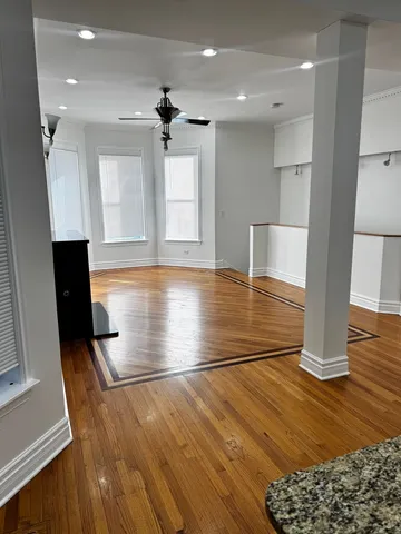 $2,000 | 4852 South Prairie Avenue, Unit 1A, Chicago, IL 60615