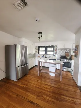 $1,750 | 440 South Main Street, Springtown, TX 76082