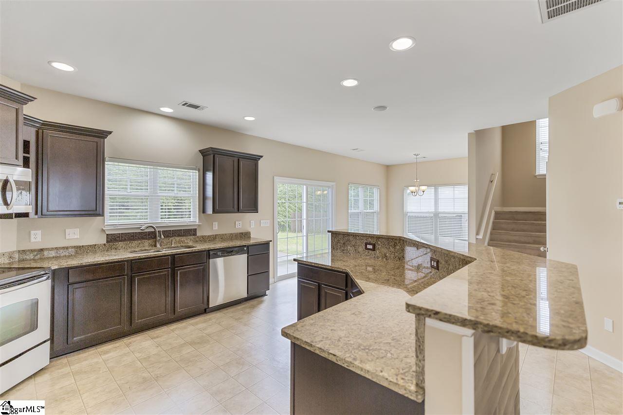 316 Rivers Edge Circle Simpsonville, SC 29680 - Photo 4 of 21