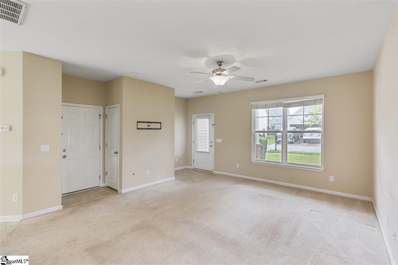 316 Rivers Edge Circle Simpsonville, SC 29680 - Photo 7 of 21