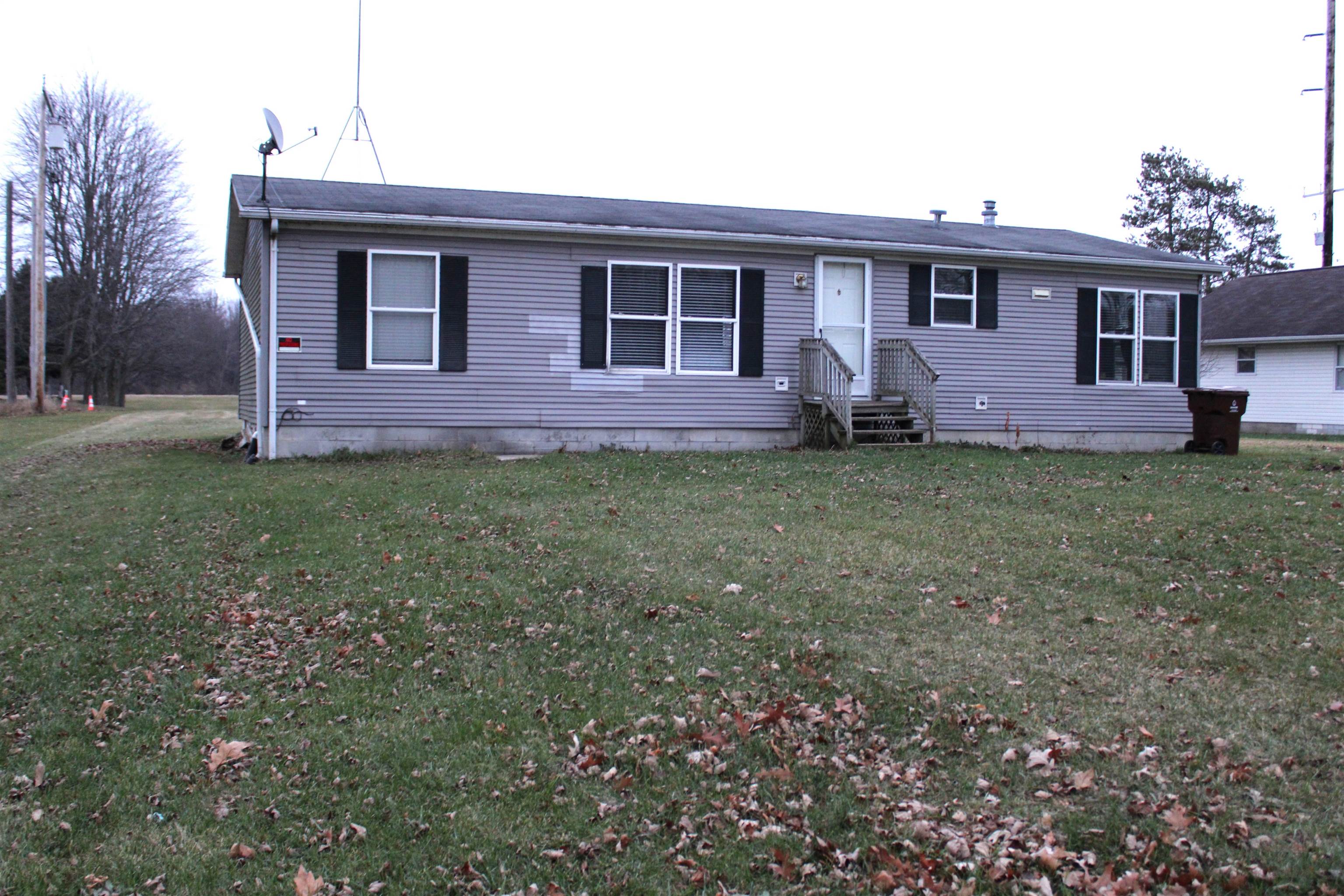 184 South Mission Road Mount Pleasant, MI 48858 - Photo 3 of 32 Gallery Image 3