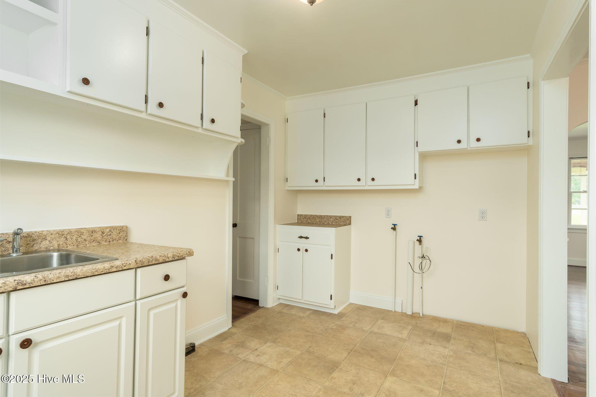 907 Sycamore Avenue Kinston, NC 28504 - Photo 14 of 26 907 Sycamore-14