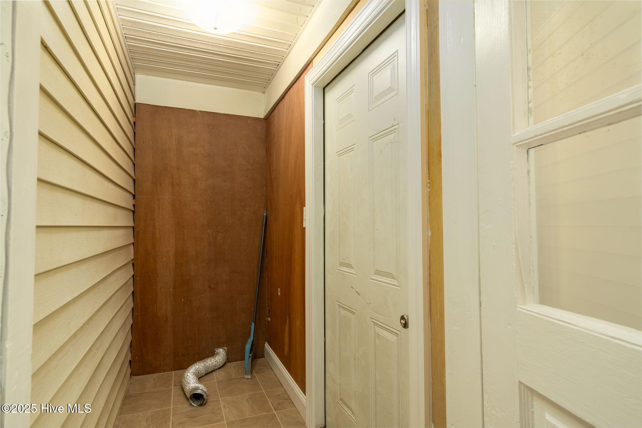 907 Sycamore Avenue Kinston, NC 28504 - Photo 15 of 26 907 Sycamore-15