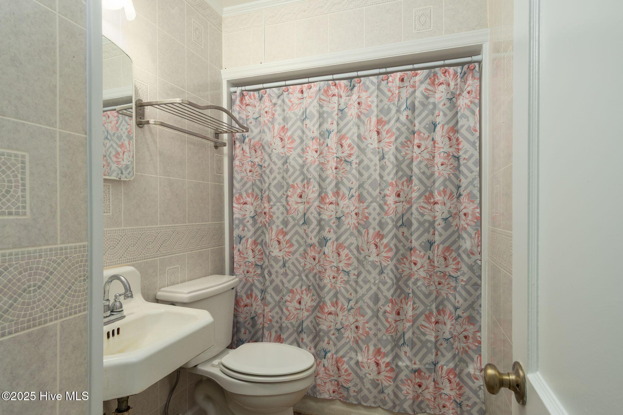 907 Sycamore Avenue Kinston, NC 28504 - Photo 16 of 26 907 Sycamore-16