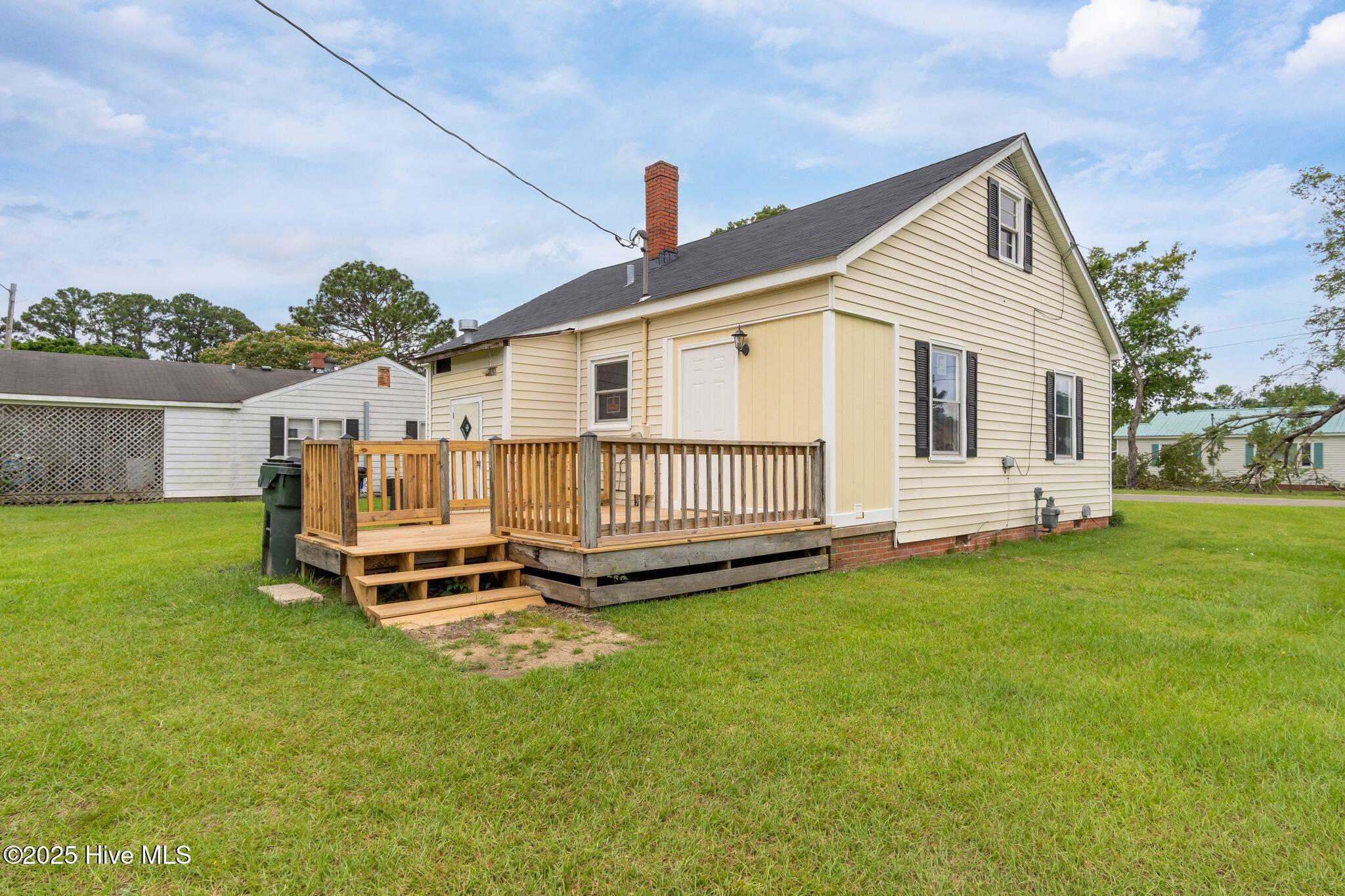 907 Sycamore Avenue Kinston, NC 28504 - Photo 22 of 26 907 Sycamore-22