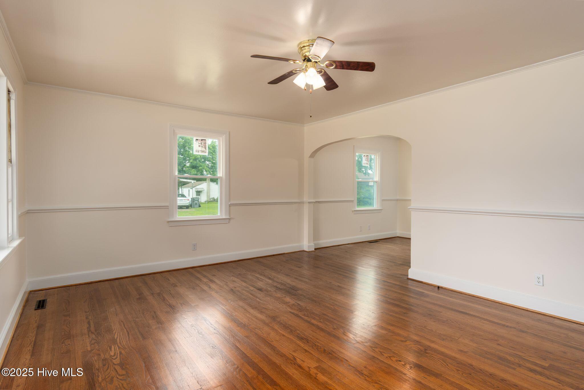 907 Sycamore Avenue Kinston, NC 28504 - Photo 7 of 26 907 Sycamore-7