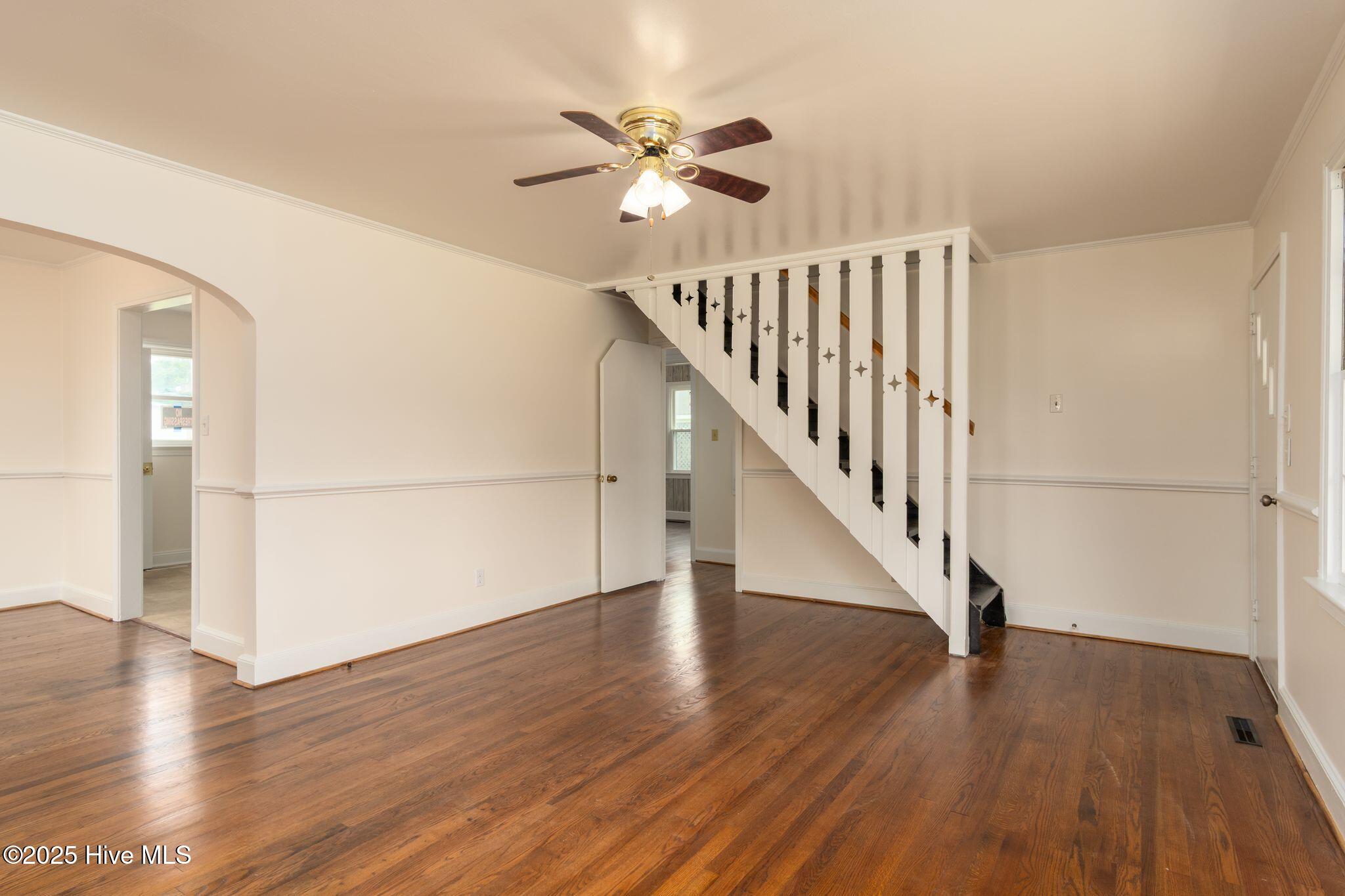 907 Sycamore Avenue Kinston, NC 28504 - Photo 8 of 26 907 Sycamore-8