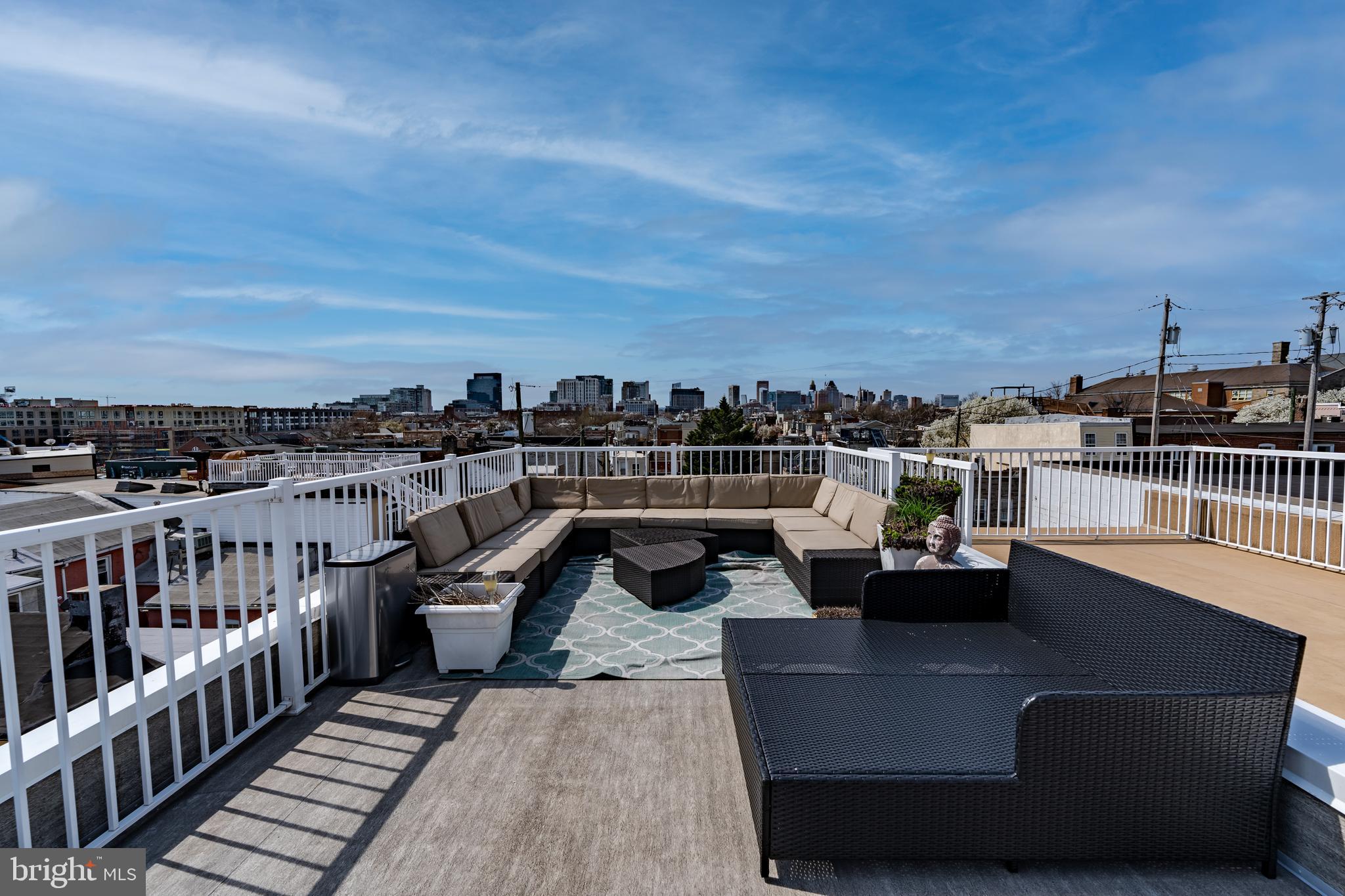 514 South Collington Avenue Baltimore, MD 21231 - Photo 36 of 40 Tons of Deck Space