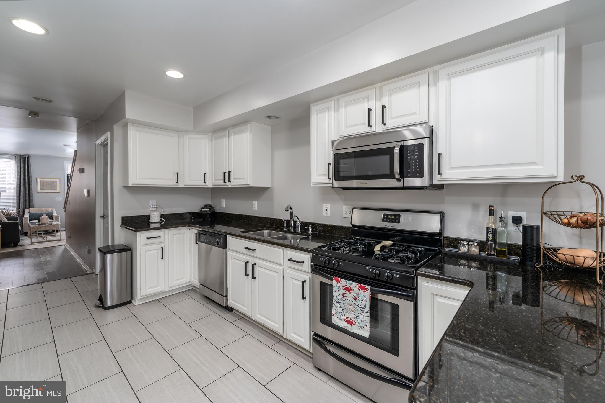514 South Collington Avenue Baltimore, MD 21231 - Photo 10 of 40 Kitchen