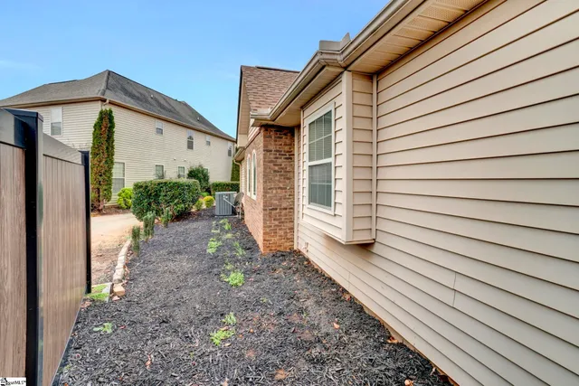 $339,900 | 108 Bur Oak Drive, Taylors, SC 29687