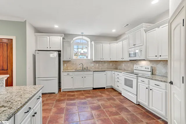 $339,900 | 108 Bur Oak Drive, Taylors, SC 29687