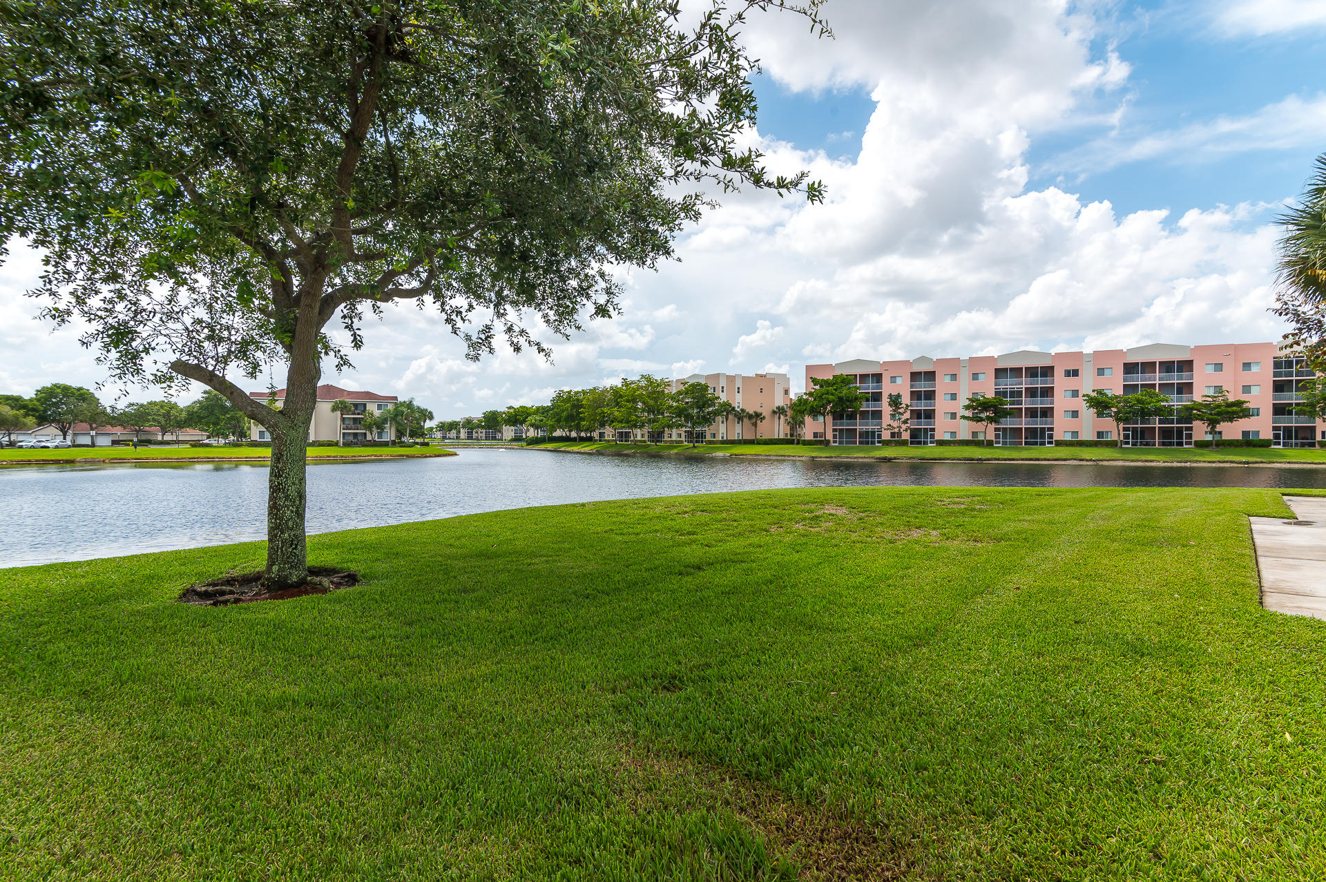 7980 North Nob Hill Road, Unit 303 Tamarac, FL 33321 - Photo 16 of 19 photo-16