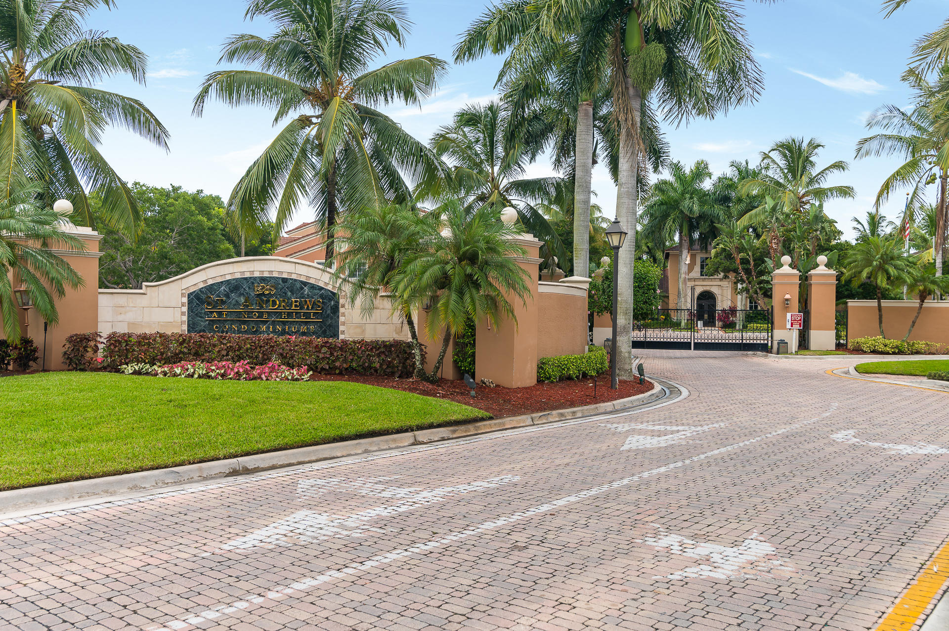 7980 North Nob Hill Road, Unit 303 Tamarac, FL 33321 - Photo 19 of 19 photo-20