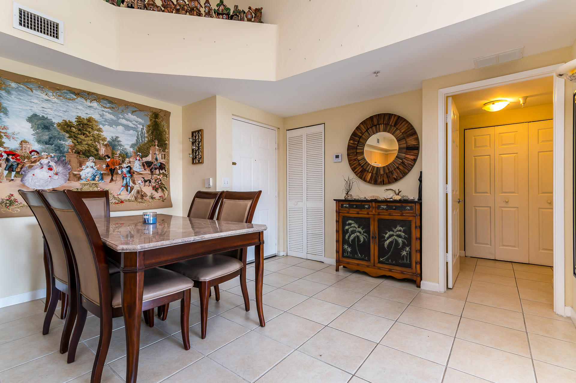 7980 North Nob Hill Road, Unit 303 Tamarac, FL 33321 - Photo 5 of 19 photo-5