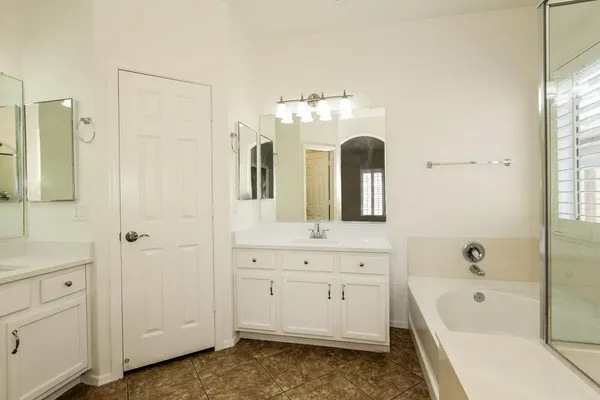 $2,280 | 1913 South 83rd Drive, Tolleson, AZ 85353