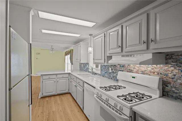 $239,900 | 77 Lear Drive, Coventry, RI 02816