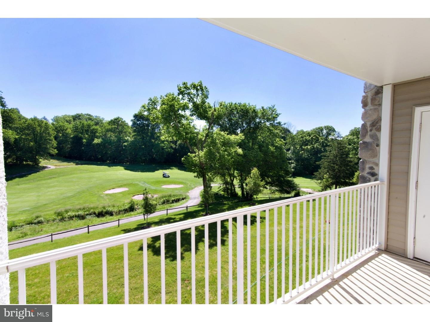 528 Brandon Road Norristown, PA 19403 - Photo 10 of 25 Gallery Image 10