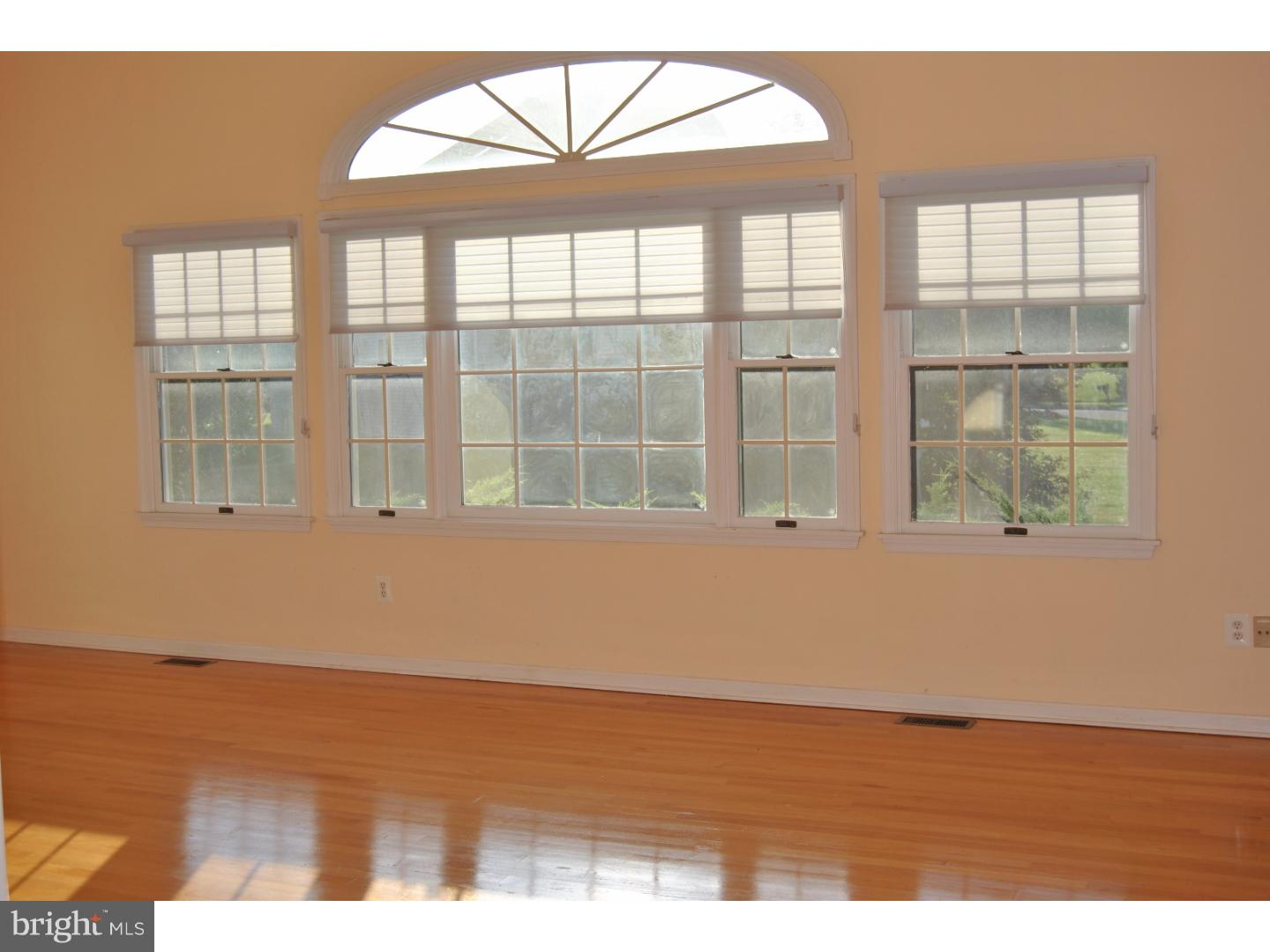 43 Zaitz Farm Road Princeton Junction, NJ 08550 - Photo 6 of 11
