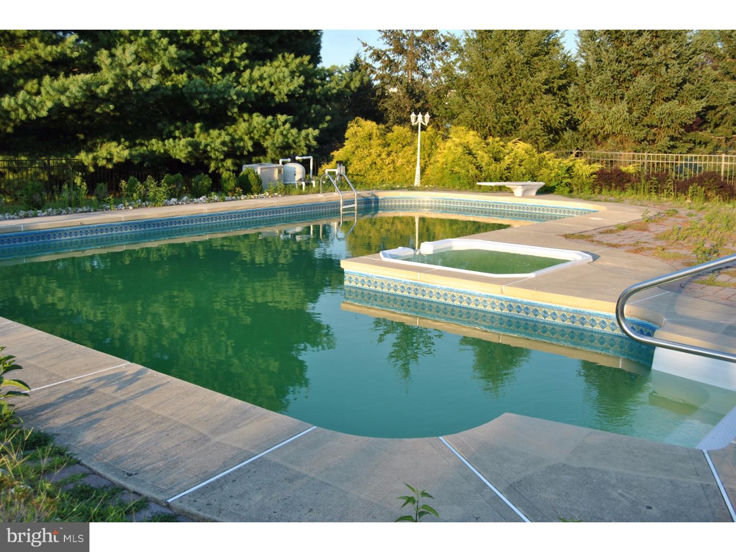 43 Zaitz Farm Road Princeton Junction, NJ 08550 - Photo 10 of 11