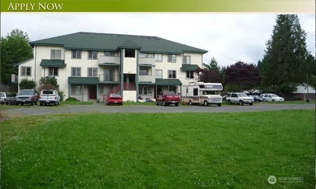 $1,600 | 10114 Mountain Loop Highway, Unit 28/12, Granite Falls, WA 98252