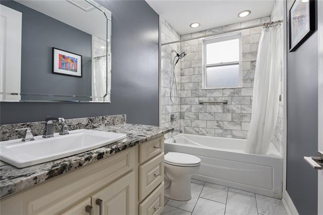 3040 Grand Rte Saint John Street New Orleans, LA 70119 - Photo 3 of 7