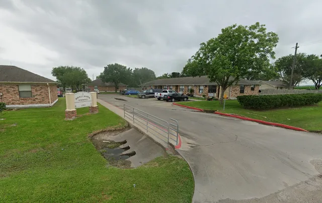 $1,371 | 1207 Miracle Drive, Edna, TX 77957