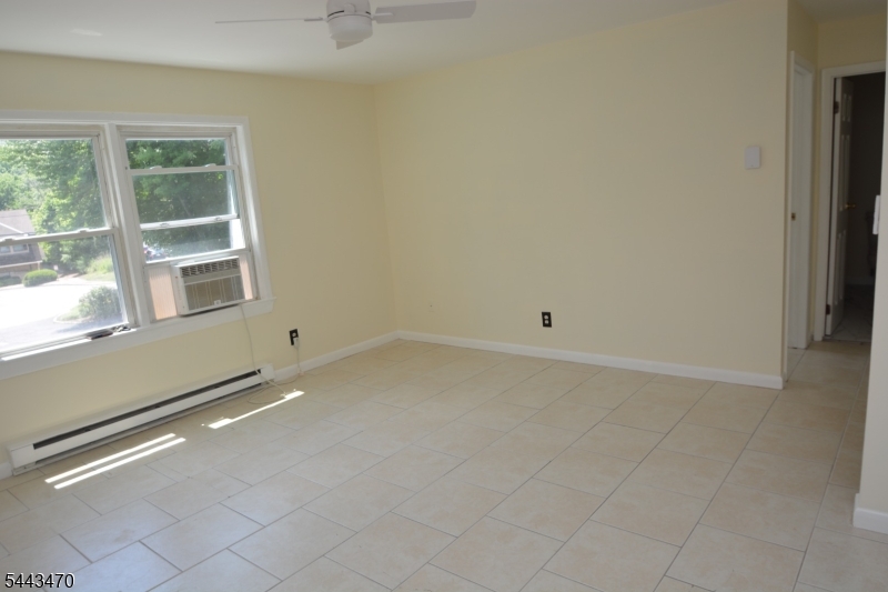 14 Oak Ridge Road, Unit 2 West Milford, NJ 07435 - Photo 3 of 10