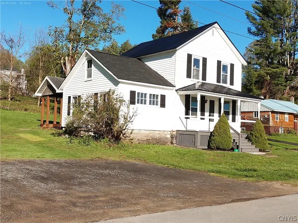 $239,000 | 119 Vanderkemp Avenue, Barneveld, NY 13304