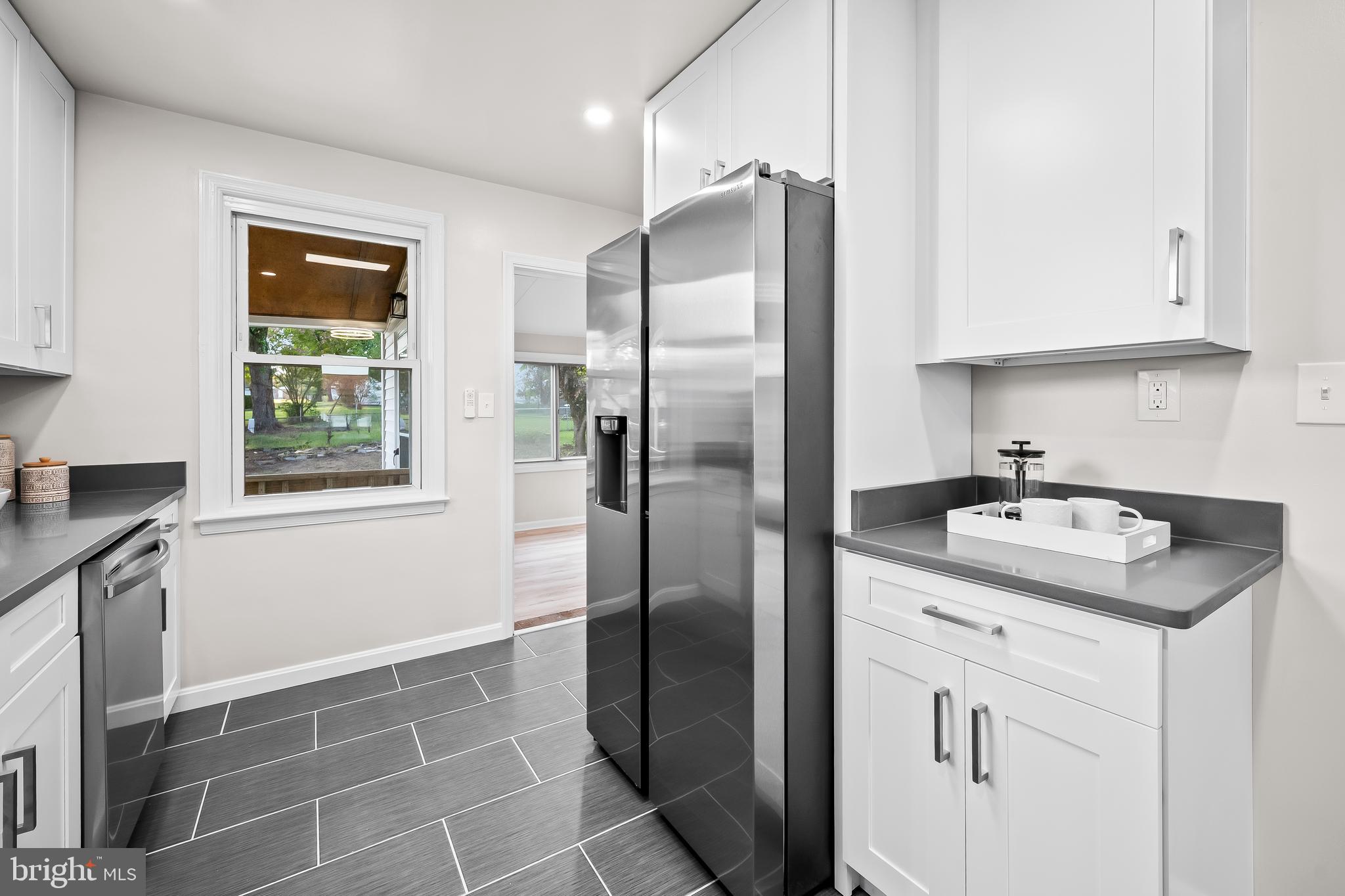 5720 Cynthia Terrace Baltimore, MD 21206 - Photo 12 of 42