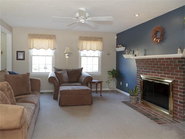 320 Marston Road Northbridge, MA 01588 - Photo 6 of 27