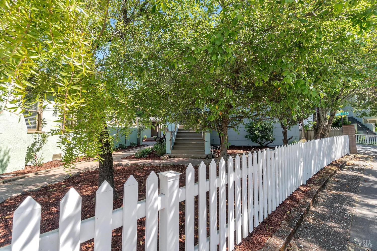 7 Bayview Street San Rafael, CA 94901 - Photo 2 of 79 a view of a wooden fence