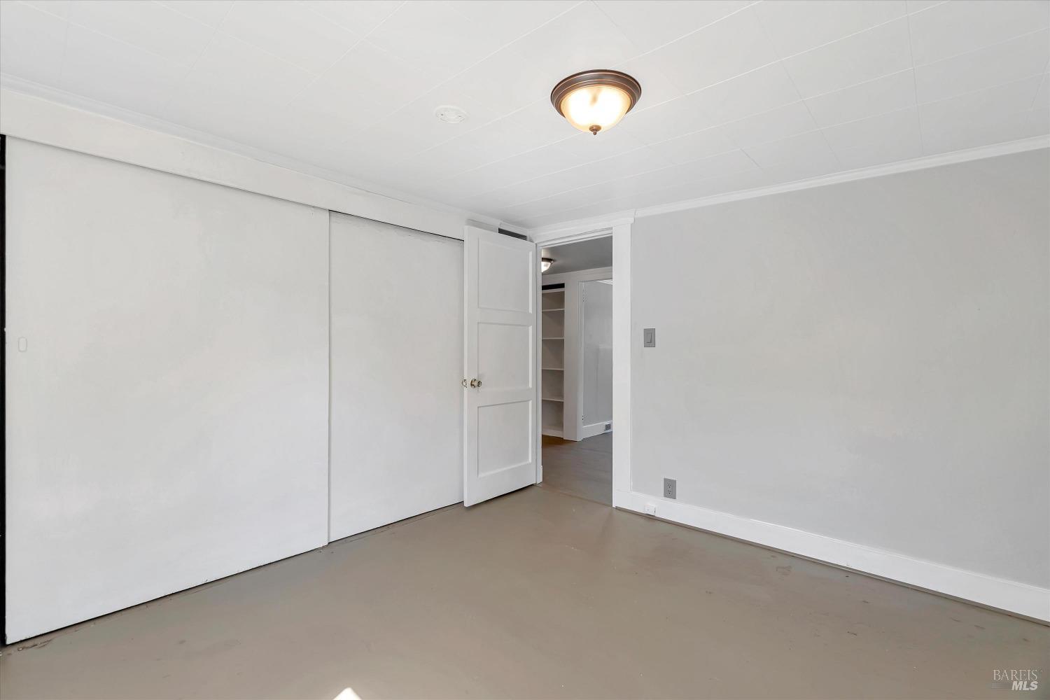 7 Bayview Street San Rafael, CA 94901 - Photo 37 of 79 a view of an empty room