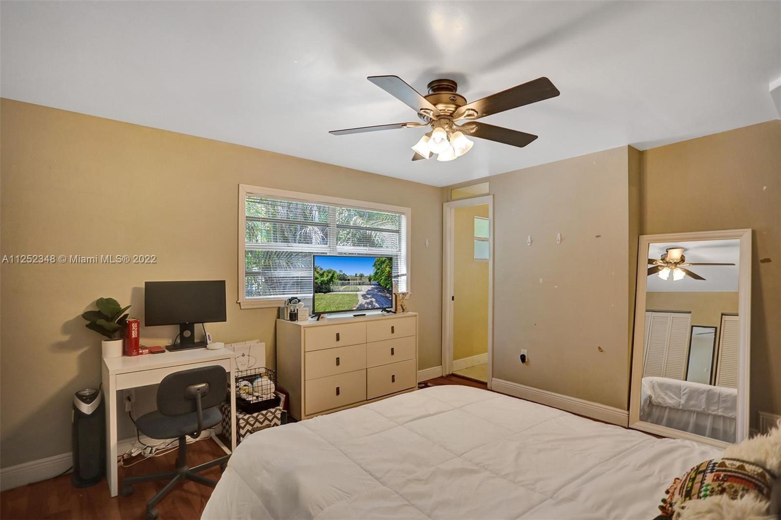 5930 Southwest 47th Street Miami, FL 33155 - Photo 15 of 43