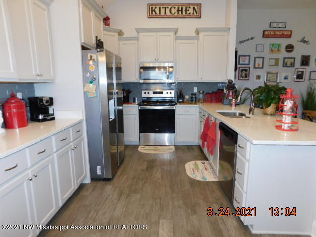 1179 Howell Way Hernando, MS 38632 - Photo 3 of 33 DSCN0030