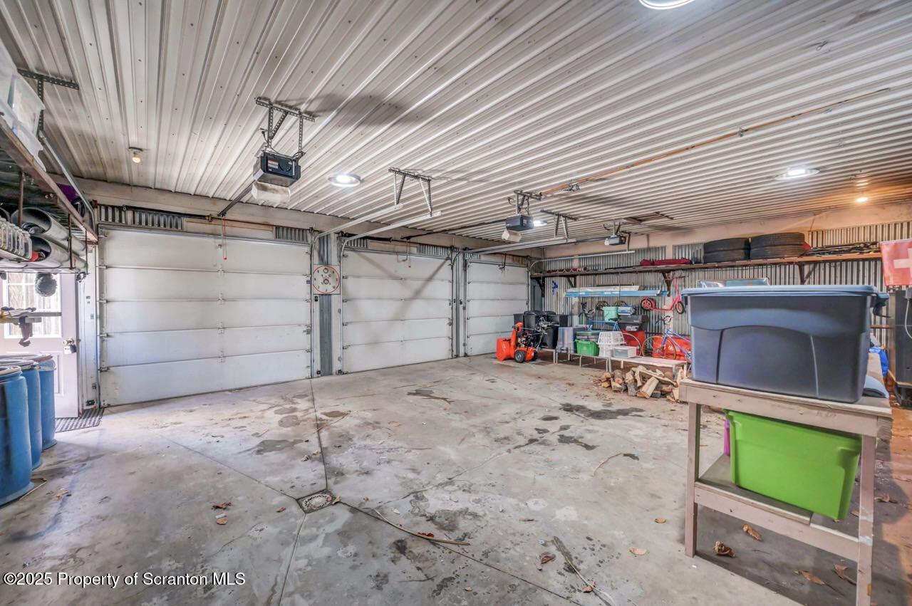 273 State Rte 2067 Union Dale, PA 18470 - Photo 15 of 69 Garage