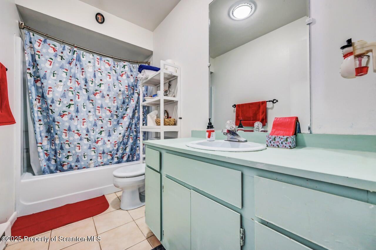 273 State Rte 2067 Union Dale, PA 18470 - Photo 51 of 69 Full Bathroom