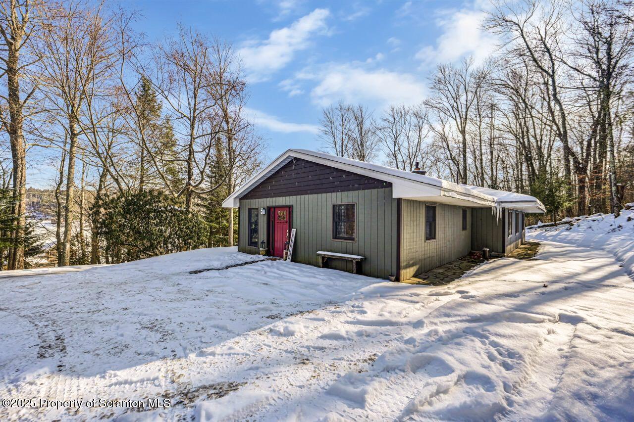 273 State Rte 2067 Union Dale, PA 18470 - Photo 9 of 69 Side