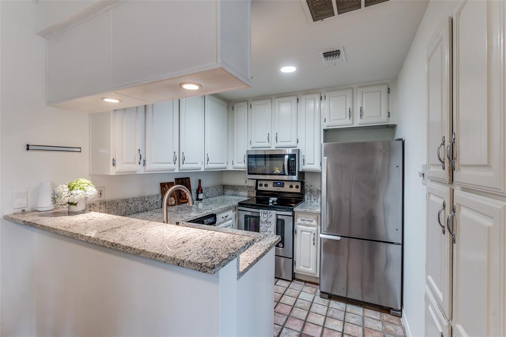 4034 Rawlins Street, Unit 208 Dallas, TX 75219 - Photo 10 of 22