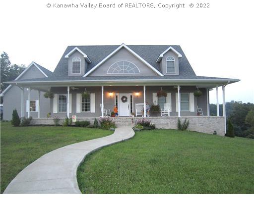 365 Beane Ridge Road Charleston, WV 25312 - Photo 1 of 8 Exterior Front.