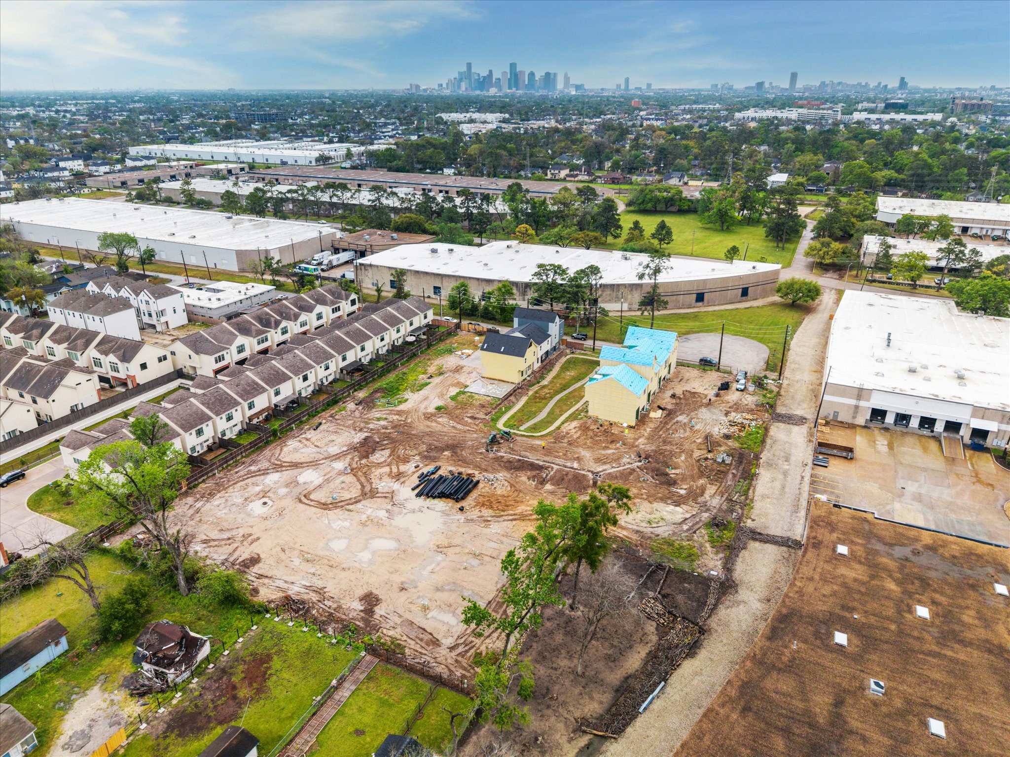 3908 Zina Way Houston, TX 77018 - Photo 33 of 33 an aerial view of a city