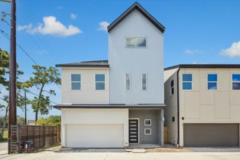 $479,000 | 3908 Zina Way, Houston, TX 77018