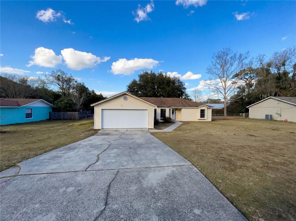 2041 Spencer Street DeLand, FL 32720 - Photo 1 of 21