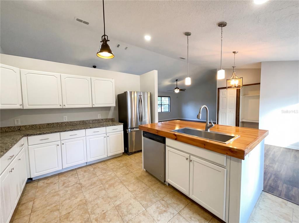 2041 Spencer Street DeLand, FL 32720 - Photo 8 of 21