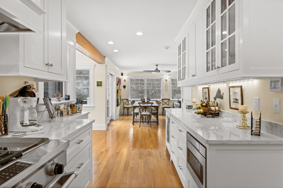 61 Causeway Road Vineyard Haven, MA 02568 - Photo 23 of 58 Custom cabinetry