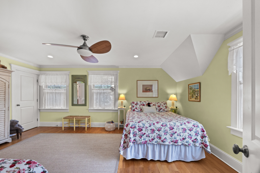 61 Causeway Road Vineyard Haven, MA 02568 - Photo 38 of 58