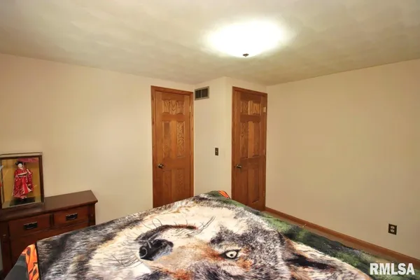 $177,500 | 204 Hemlock Street, Pekin, IL 61554