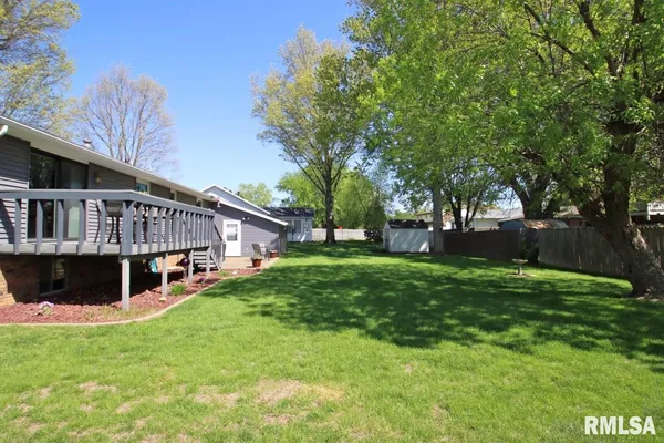 $177,500 | 204 Hemlock Street, Pekin, IL 61554